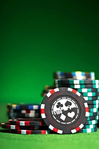 gowin 123 mobile app showing Starburst with auto-spin settings and bet controls